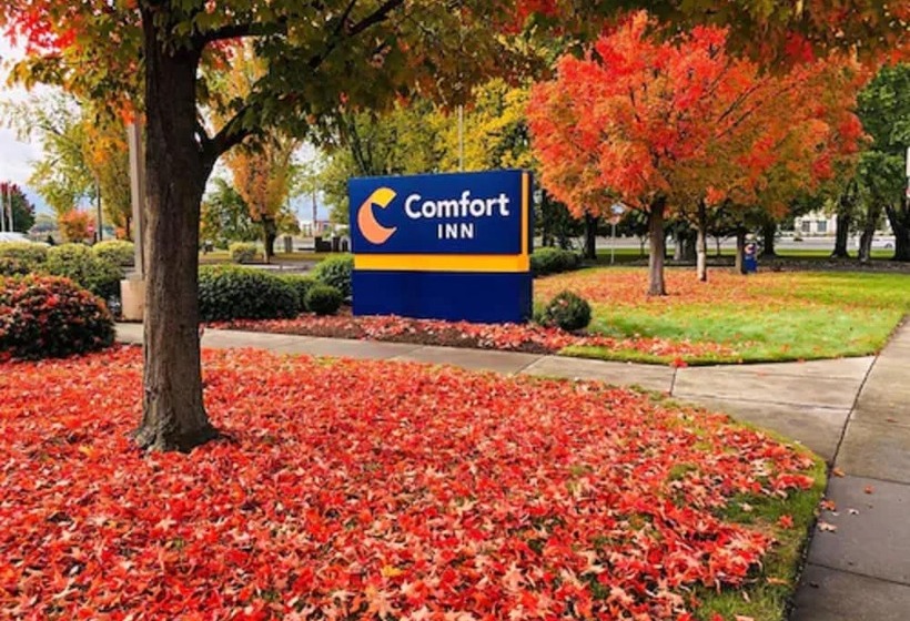 호텔 Comfort Inn Medford South