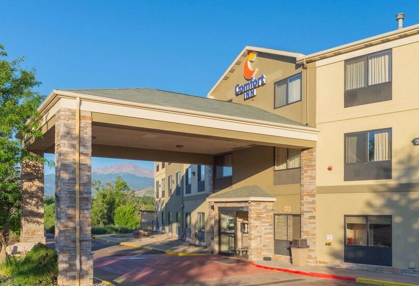 ホテル Comfort Inn North  Air Force Academy Area