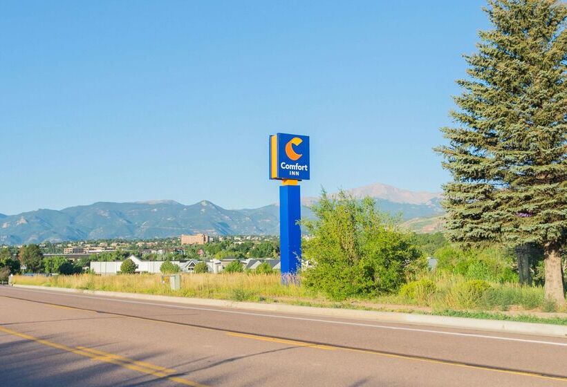 ホテル Comfort Inn North  Air Force Academy Area