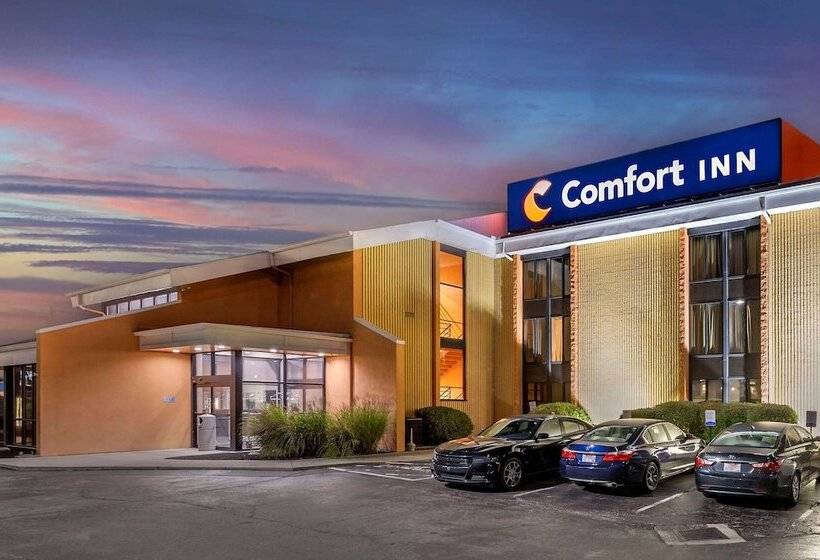 هتل Comfort Inn Northeast