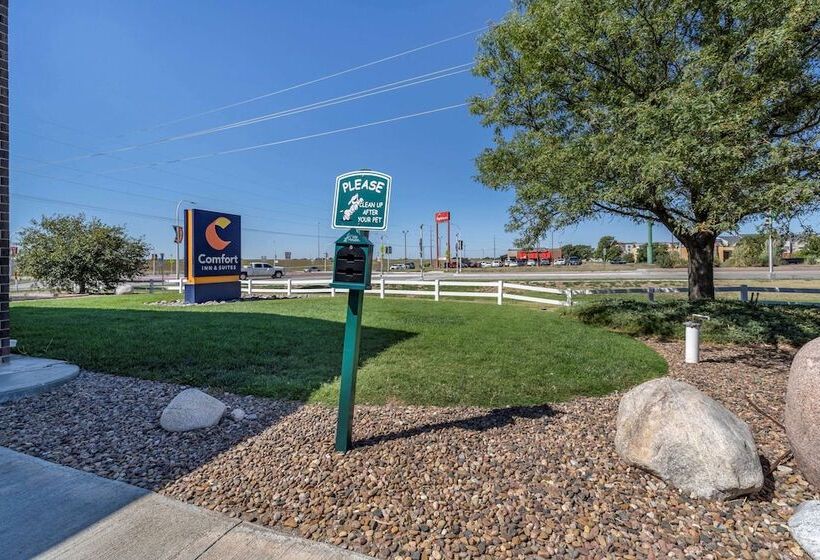 فندق Comfort Inn & Suites Hays I70