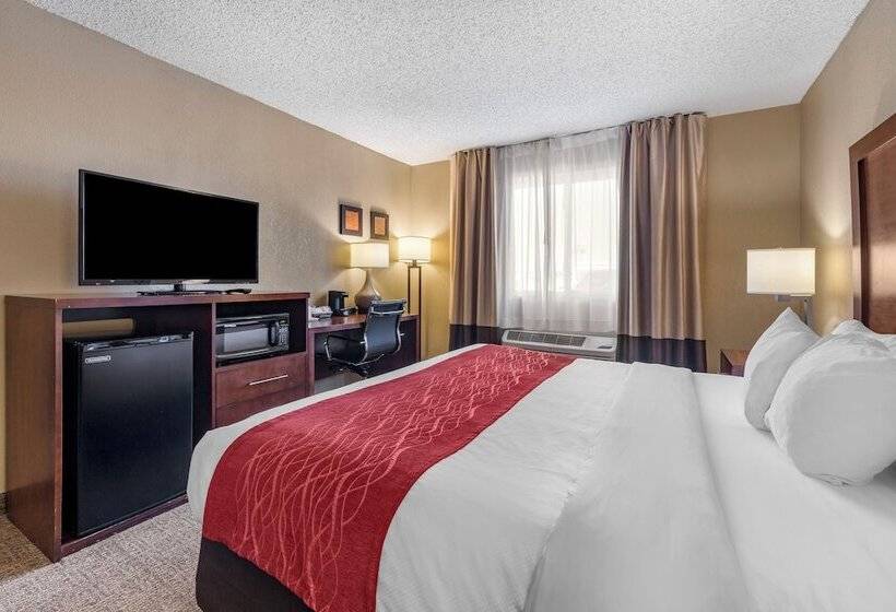 فندق Comfort Inn & Suites Hays I70