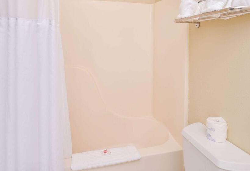 فندق Comfort Inn & Suites