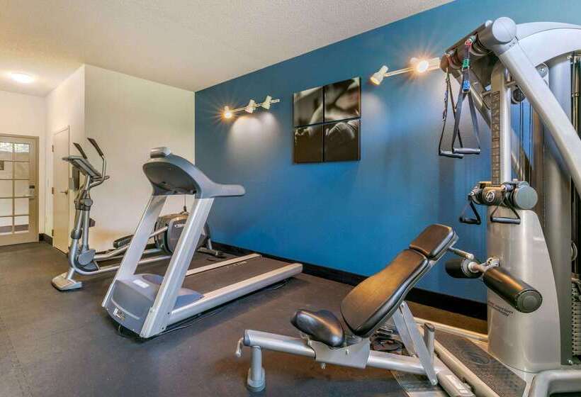 בית מלון כפרי Comfort Inn & Suites Nashville Franklin Cool Springs