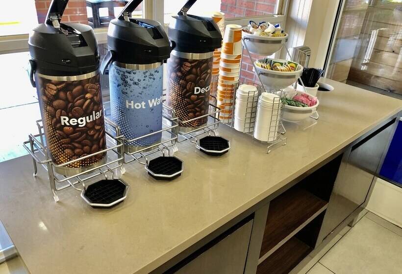 فندق Comfort Inn & Suites Nashville Franklin Cool Springs