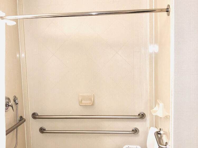 فندق Comfort Inn & Suites Nashville Franklin Cool Springs