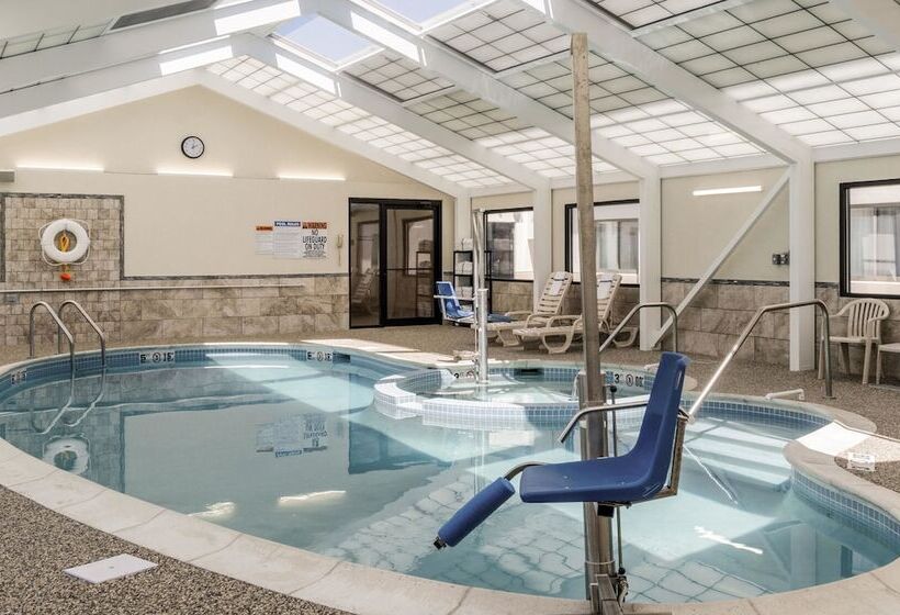 酒店 Comfort Inn & Suites