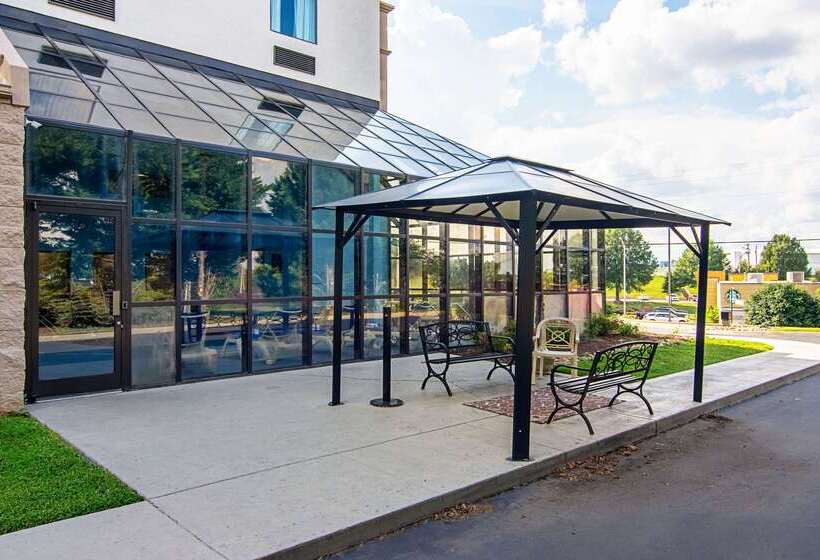 酒店 Comfort Suites Knoxville Airport