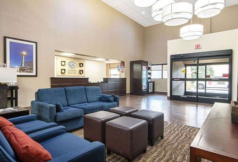 酒店 Comfort Suites Knoxville Airport
