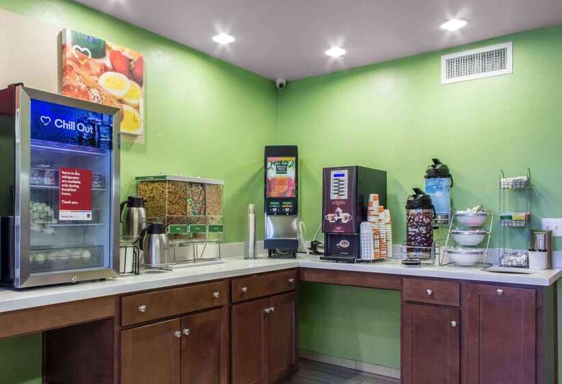 هتل Comfort Suites At Tucson Mall