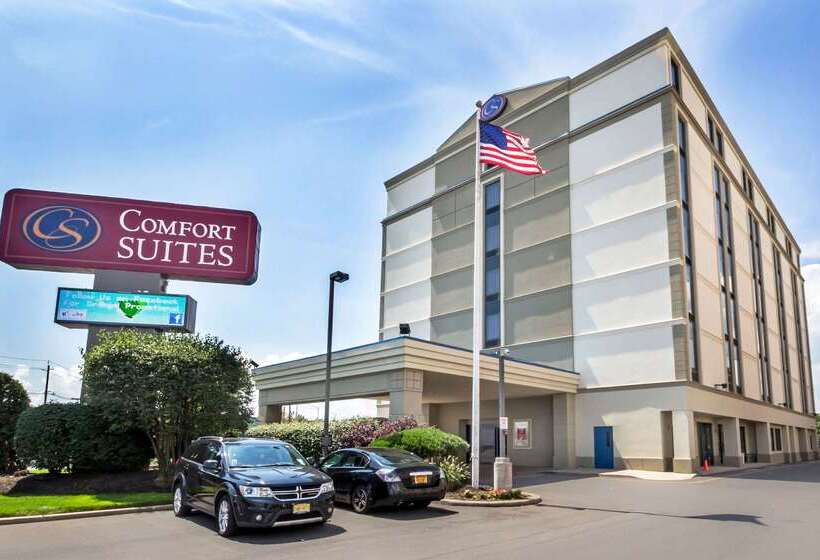 فندق Comfort Suites At Woodbridge