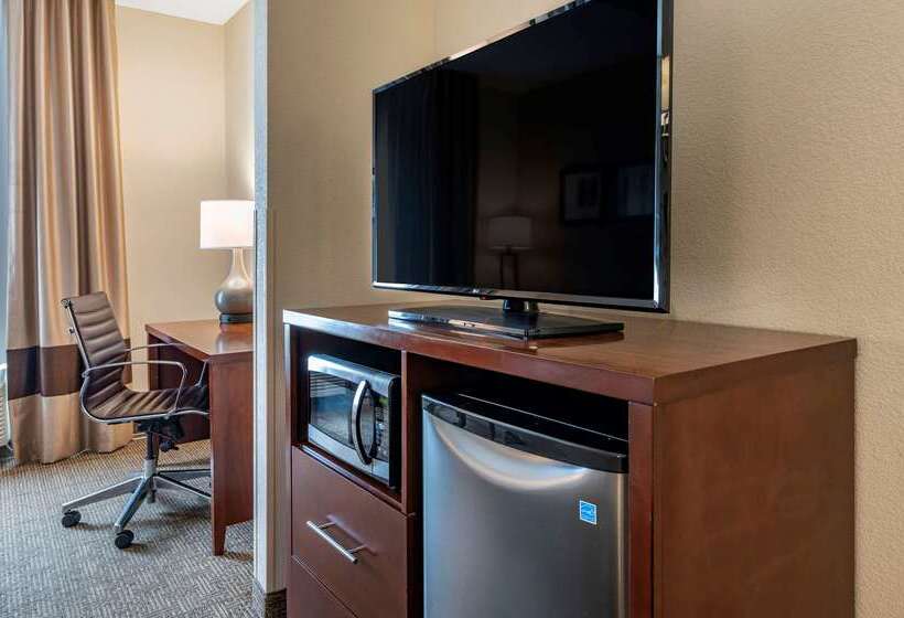 호텔 Comfort Suites Columbus West Hilliard