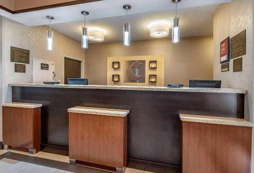 호텔 Comfort Suites Columbus West Hilliard