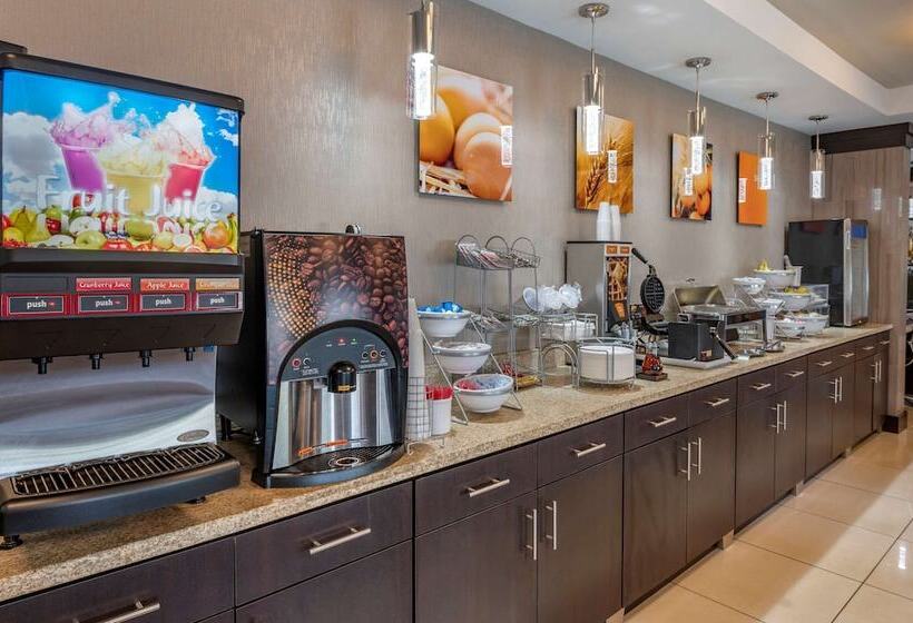 호텔 Comfort Suites Columbus West Hilliard