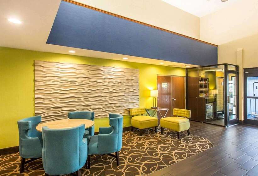 בית מלון כפרי Comfort Suites Cookeville