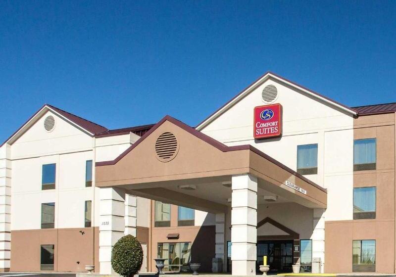 בית מלון כפרי Comfort Suites Cookeville