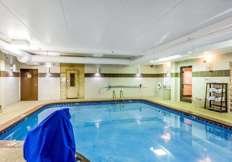 בית מלון כפרי Comfort Suites Cookeville