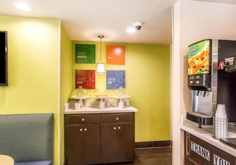 בית מלון כפרי Comfort Suites Cookeville