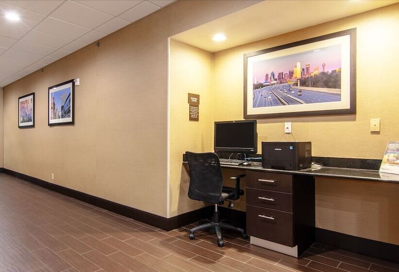 בית מלון כפרי Comfort Suites Nw Dallas Near Love Field
