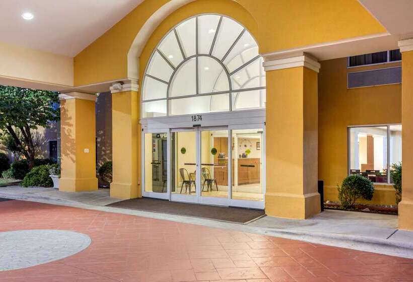 Отель Comfort Suites Gastonia  Charlotte