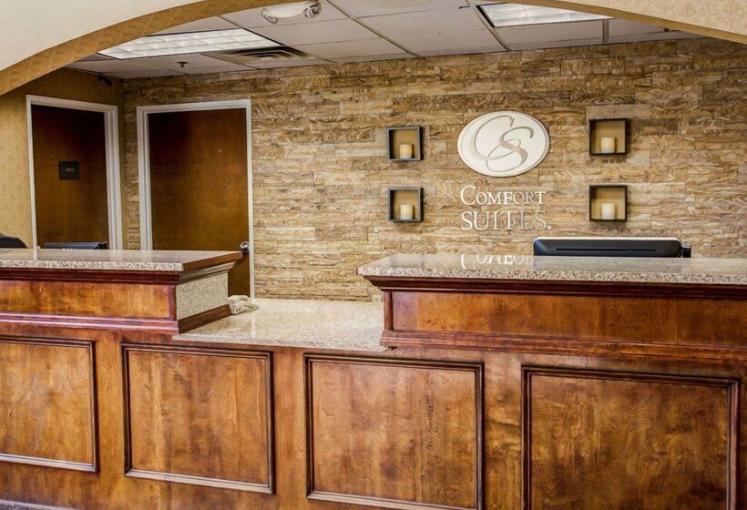 ホテル Comfort Suites Georgetown