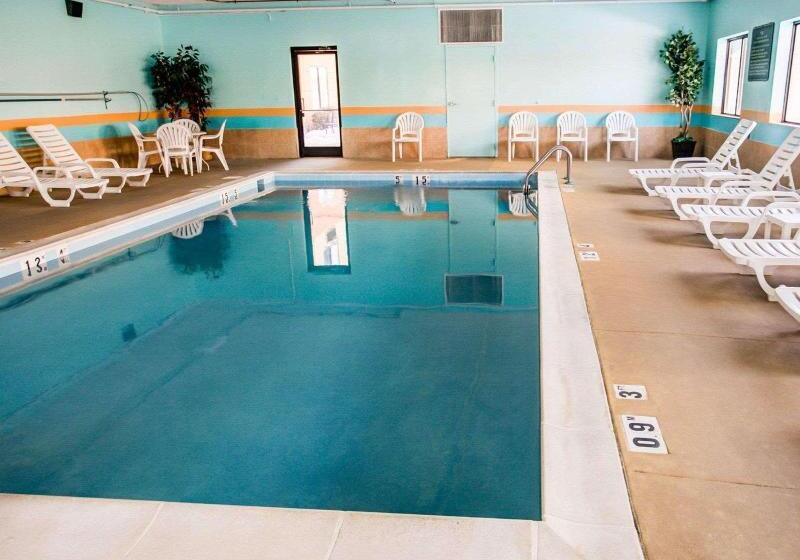 ホテル Comfort Suites Georgetown