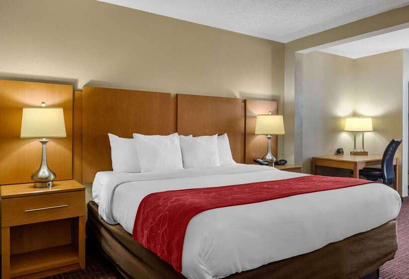 فندق Comfort Suites Hanes Mall