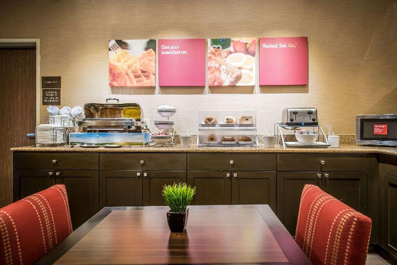 Отель Comfort Suites Highlands Ranch Denver Tech Center Area
