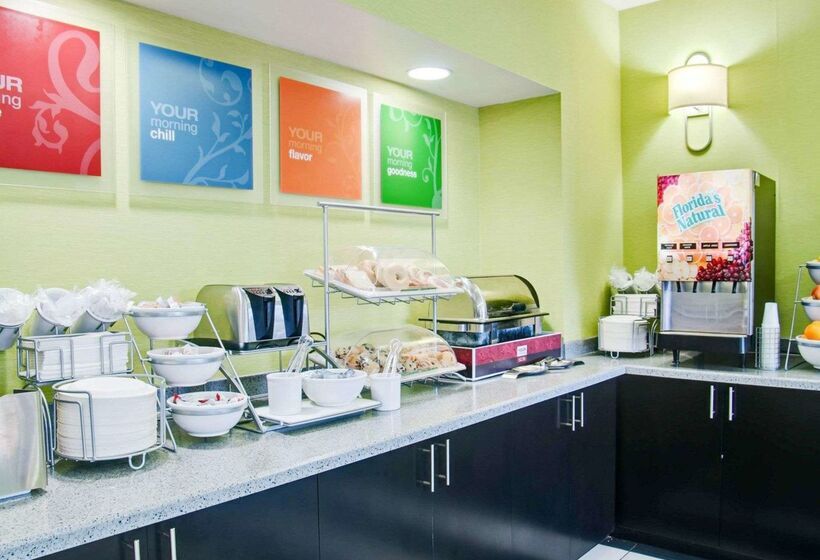 فندق Comfort Suites Inn At Ridgewood Farm