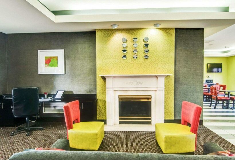 فندق Comfort Suites Inn At Ridgewood Farm