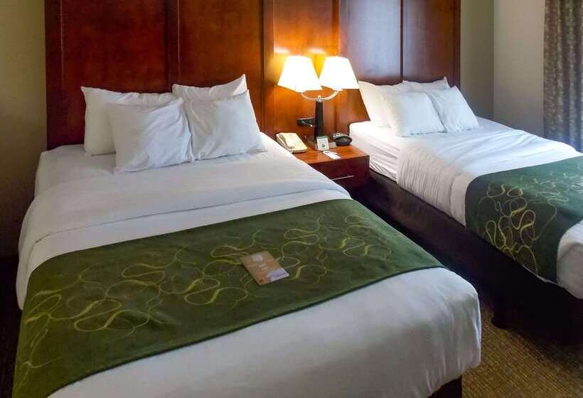 فندق Comfort Suites Inn At Ridgewood Farm