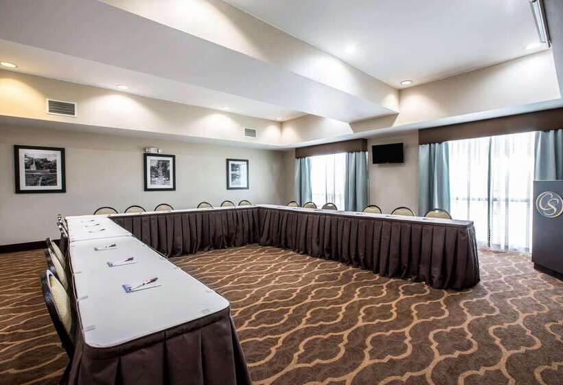 בית מלון כפרי Comfort Suites Johnson City Near University