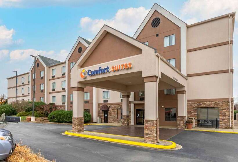 בית מלון כפרי Comfort Suites Johnson City Near University