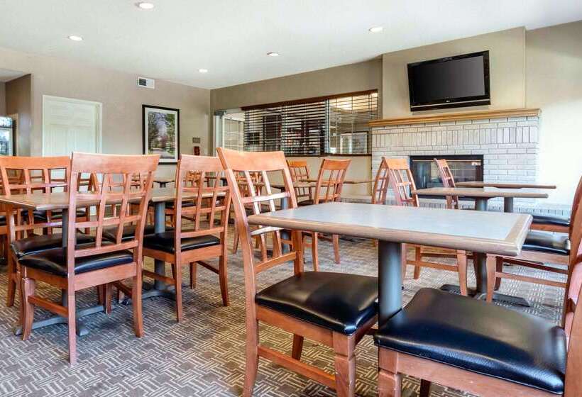 ホテル Comfort Suites Keeneland