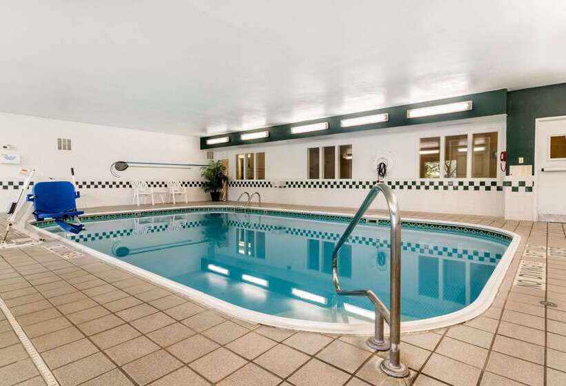 ホテル Comfort Suites Keeneland