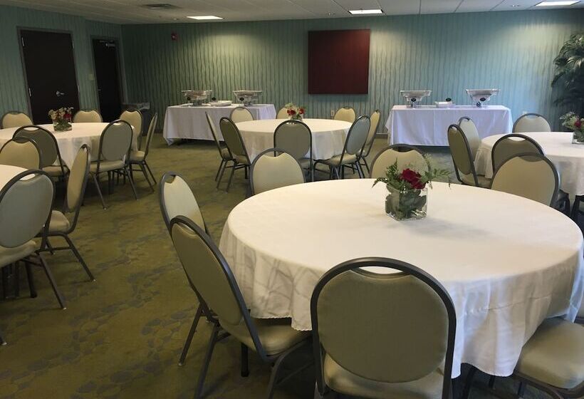 ホテル Comfort Suites Knoxville West Farragut