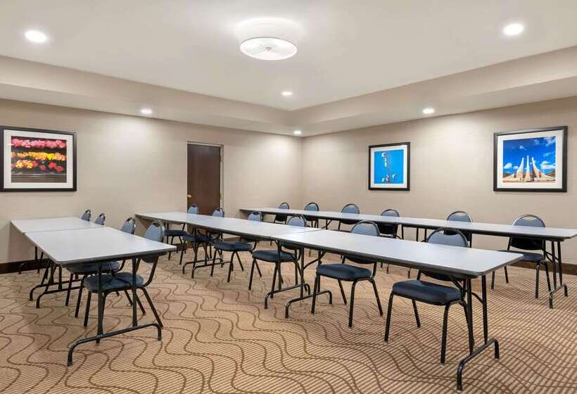 فندق Comfort Suites Lafayette University Area