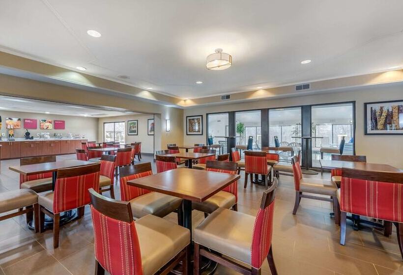 فندق Comfort Suites Lafayette University Area