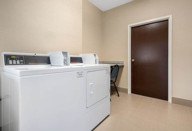 فندق Comfort Suites Lafayette University Area