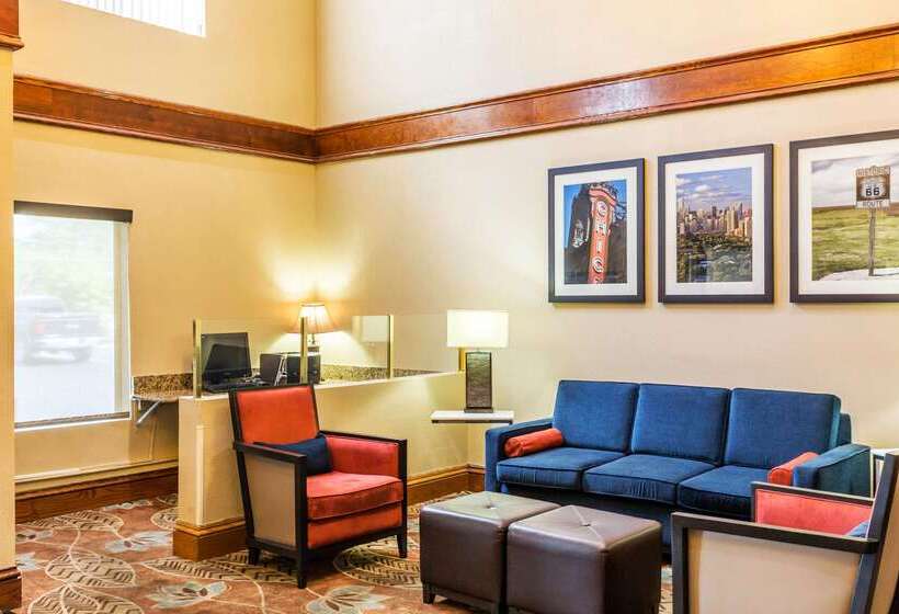 فندق Comfort Suites Near I 80 And I 94