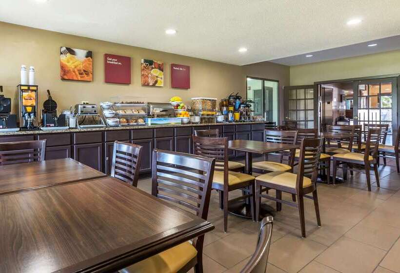 فندق Comfort Suites Near I 80 And I 94