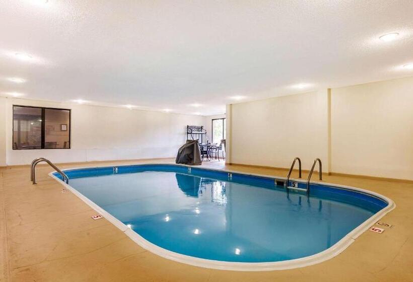 فندق Comfort Suites Near I 80 And I 94