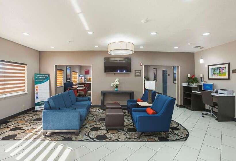 Отель Comfort Suites Lewisville