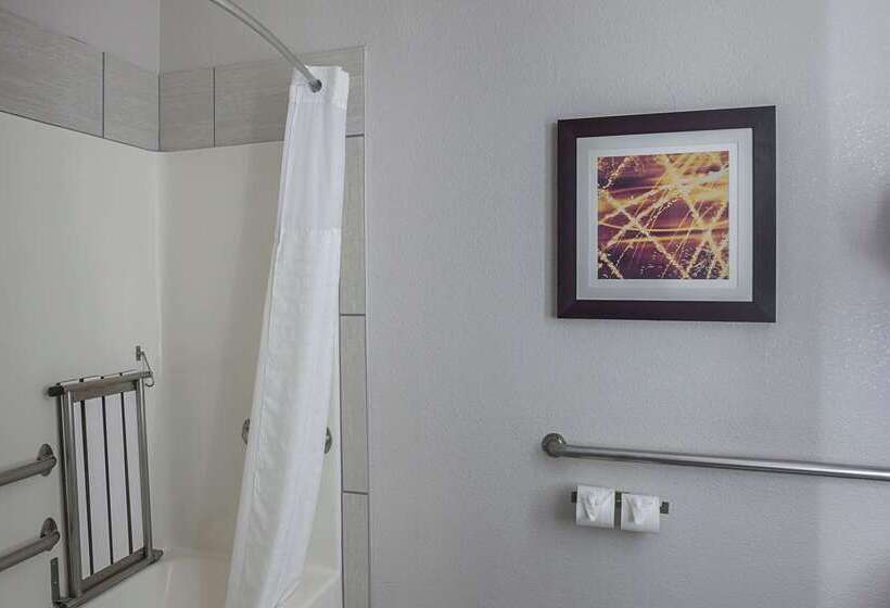 Отель Comfort Suites Lewisville