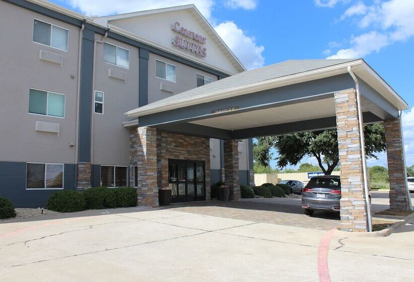 Отель Comfort Suites Lewisville
