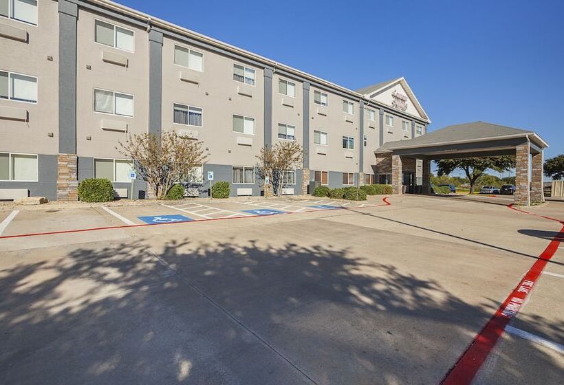 Отель Comfort Suites Lewisville
