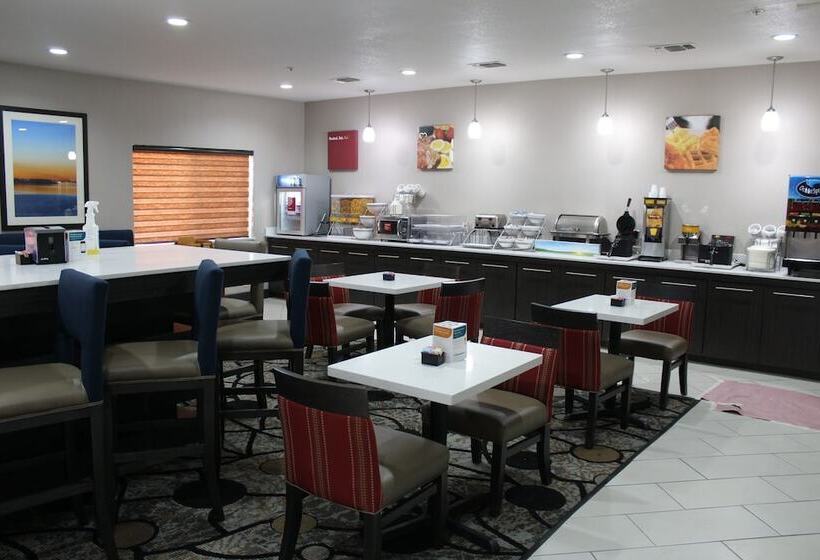 Отель Comfort Suites Lewisville