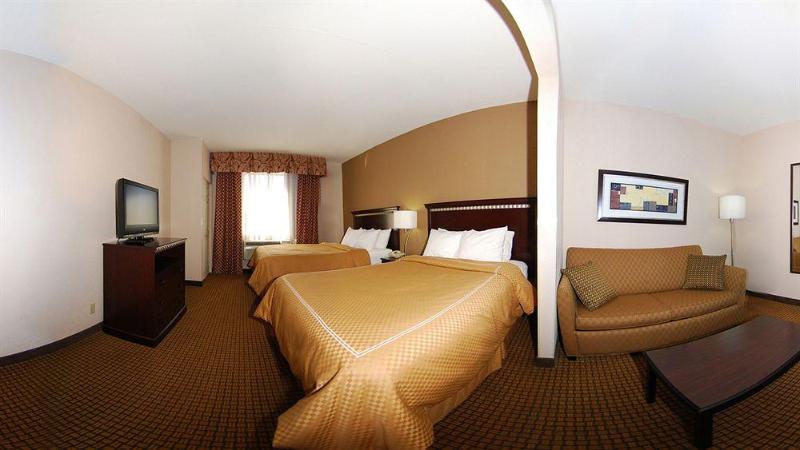 فندق Comfort Suites