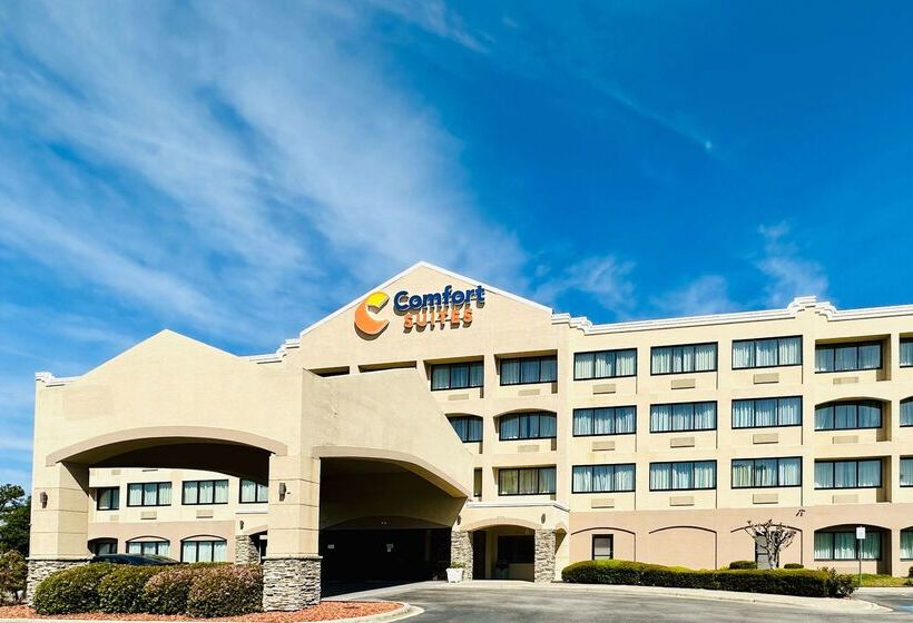 فندق Comfort Suites