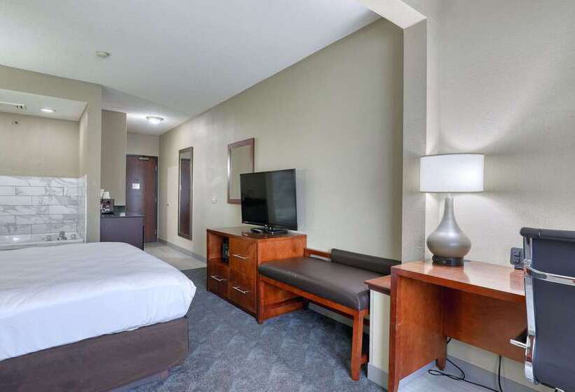 هتل Comfort Suites Madison West